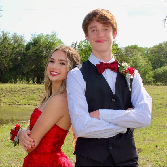 Meet your Posher, Ryleigh - Picture 7 of 8